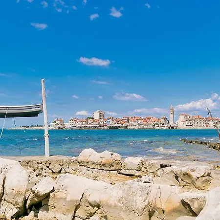 Lav Pensjonat Valizza